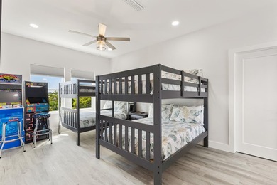 Beautiful income-producing property with approximately $156K in - photo 45