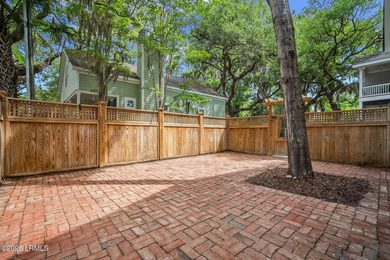 HUGE PRICE REDUCTION!!! DOWNTOWN and TURN KEY!!!! This - photo 46