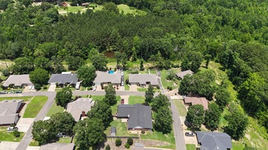 Welcome to this lovely home located in a highly sought-after - photo 46