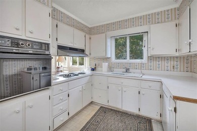 This lovely home in desirable Devonwood is a must see. Home - photo 10