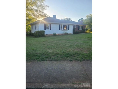 Duncan Park Lake  Home For Sale in Spartanburg South Carolina