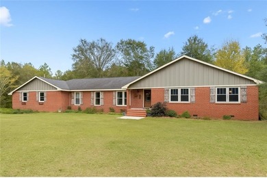 (private lake, pond, coastal) Home Active Under Contract in Waycross Georgia