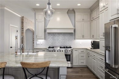 Welcome to 7004 Windward Avenue NE, a spectacular Lake - photo 17