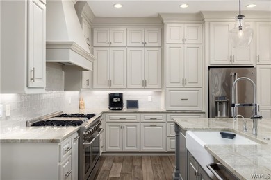 Welcome to 7004 Windward Avenue NE, a spectacular Lake - photo 18