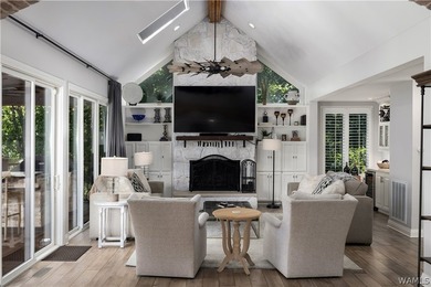 Welcome to 7004 Windward Avenue NE, a spectacular Lake - photo 23