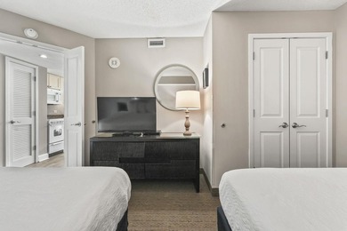 Welcome to this beautifully updated, fully furnished top-floor - photo 25