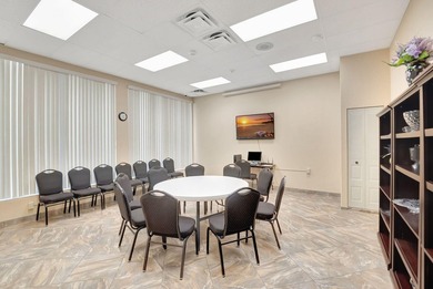 Absolutely beautifully remodeled condo offering fantastic lake - photo 28