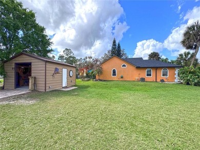 Make this 3BR/2BA/2-car garage home your dream property! - photo 31