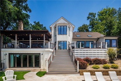 Welcome to 7004 Windward Avenue NE, a spectacular Lake - photo 41