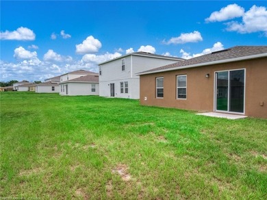 Welcome home! This delightful house is an incredible starter - photo 44