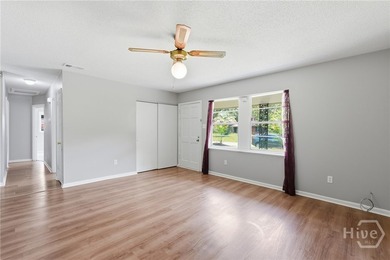 Back active due to no fault of the seller. Move right into this - photo 6