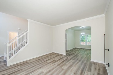 Beautifully Renovated 5 Bedroom 3.5 Bath Brick Front Home In The - photo 9