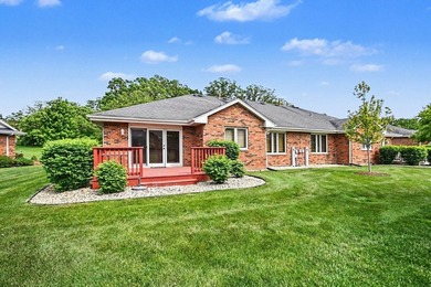 2 Bedroom, 2 Bath Brick Ranch Townhome in Desirable Village - photo 4