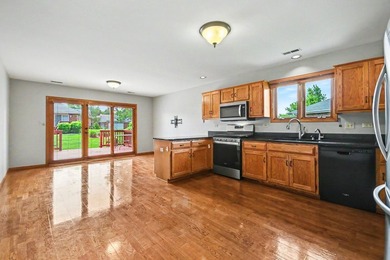 2 Bedroom, 2 Bath Brick Ranch Townhome in Desirable Village - photo 10