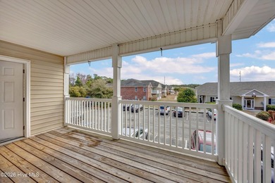 Great Investment Opportunity or a First Time Homebuyer. This Top - photo 4