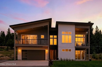 Lake Home For Sale in Sagle, Idaho