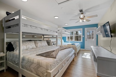 Discover your dream waterfront retreat on Lake Hamilton! This - photo 16