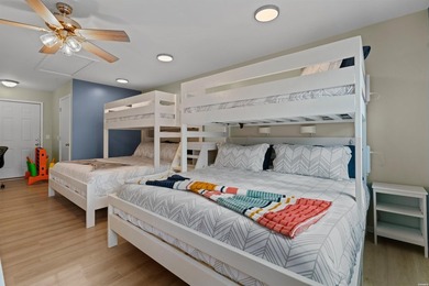 Discover your dream waterfront retreat on Lake Hamilton! This - photo 17