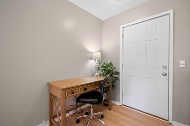 Discover your dream waterfront retreat on Lake Hamilton! This - photo 19