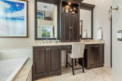 Welcome home to this impeccably maintained 4 bedroom single - photo 20