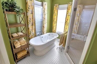 Immerse yourself in the beauty of this curated Barren River Lake - photo 23