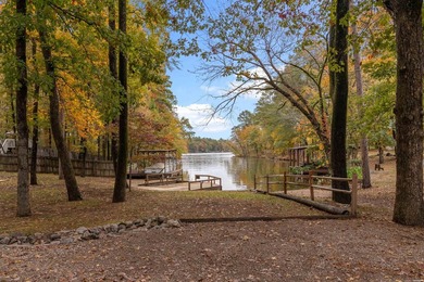 Discover your dream waterfront retreat on Lake Hamilton! This - photo 35