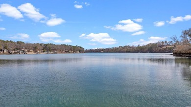 Discover your dream waterfront retreat on Lake Hamilton! This - photo 46