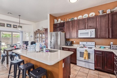 Beautifully upgraded 4 Bdrm/2 Bath single-story home on a quiet - photo 6