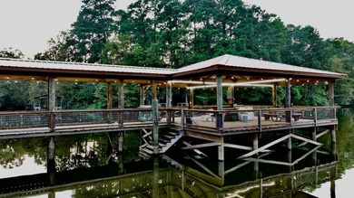 Stunning Waterfront Retreat on Toledo Bend Lake Welcome to your - photo 5