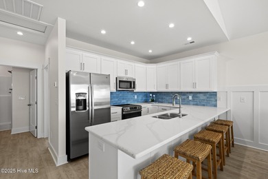 Fully Furnished Move-In Ready New Construction Townhome Now