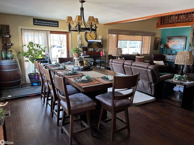 Experience stunning lake views from this beautiful 4-bedroom - photo 13