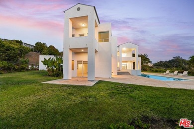 Nestled within the prestigious gated Cavalleri Estates enclave - photo 6