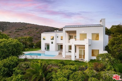 Nestled within the prestigious gated Cavalleri Estates enclave - photo 8