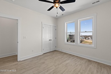 Fully Furnished Move-In Ready New Construction Townhome Now