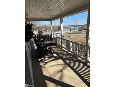 Experience stunning lake views from this beautiful 4-bedroom - photo 19