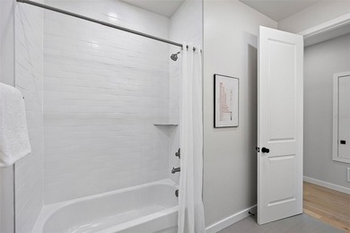 Welcome to the Roser Park Townhomes - an exclusive collection of - photo 22