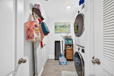 Welcome to comfort, style, and an energy efficient home! This - photo 23