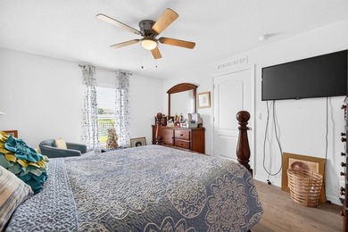 Welcome to comfort, style, and an energy efficient home! This - photo 25