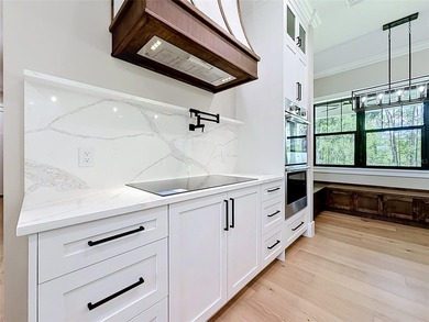 Virtually Staged. Luxury Custom Estate Home in Blue Spring - photo 29