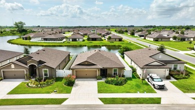 Welcome to comfort, style, and an energy efficient home! This - photo 41