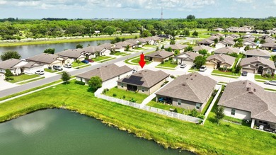 Welcome to comfort, style, and an energy efficient home! This - photo 44