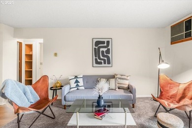 Seller to pay HOA's through July 2026! Lovingly updated condo - photo 12