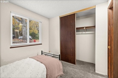 Seller to pay HOA's through July 2026! Lovingly updated condo - photo 15