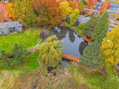 Seller to pay HOA's through July 2026! Lovingly updated condo - photo 32