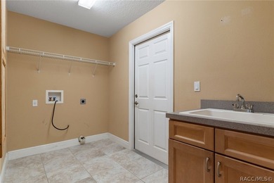 Welcome home to this beautifully maintained 2,299 sq. ft - photo 37