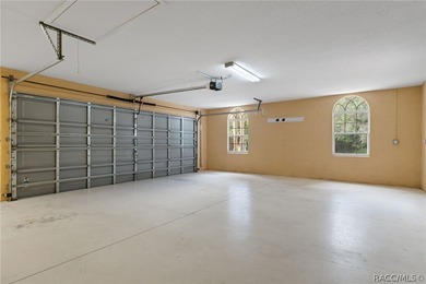 Welcome home to this beautifully maintained 2,299 sq. ft - photo 38