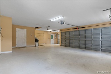 Welcome home to this beautifully maintained 2,299 sq. ft - photo 39