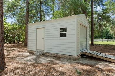 Welcome home to this beautifully maintained 2,299 sq. ft - photo 48
