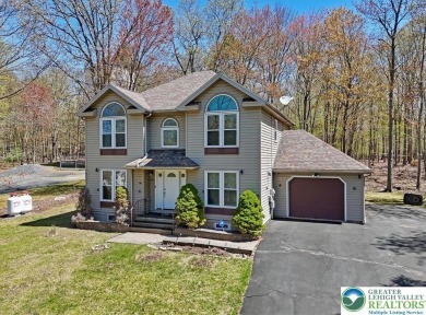 Lake Home For Sale in Stroud Twp, Pennsylvania