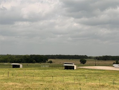 Welcome to an exceptional horse and cattle property in the heart - photo 36